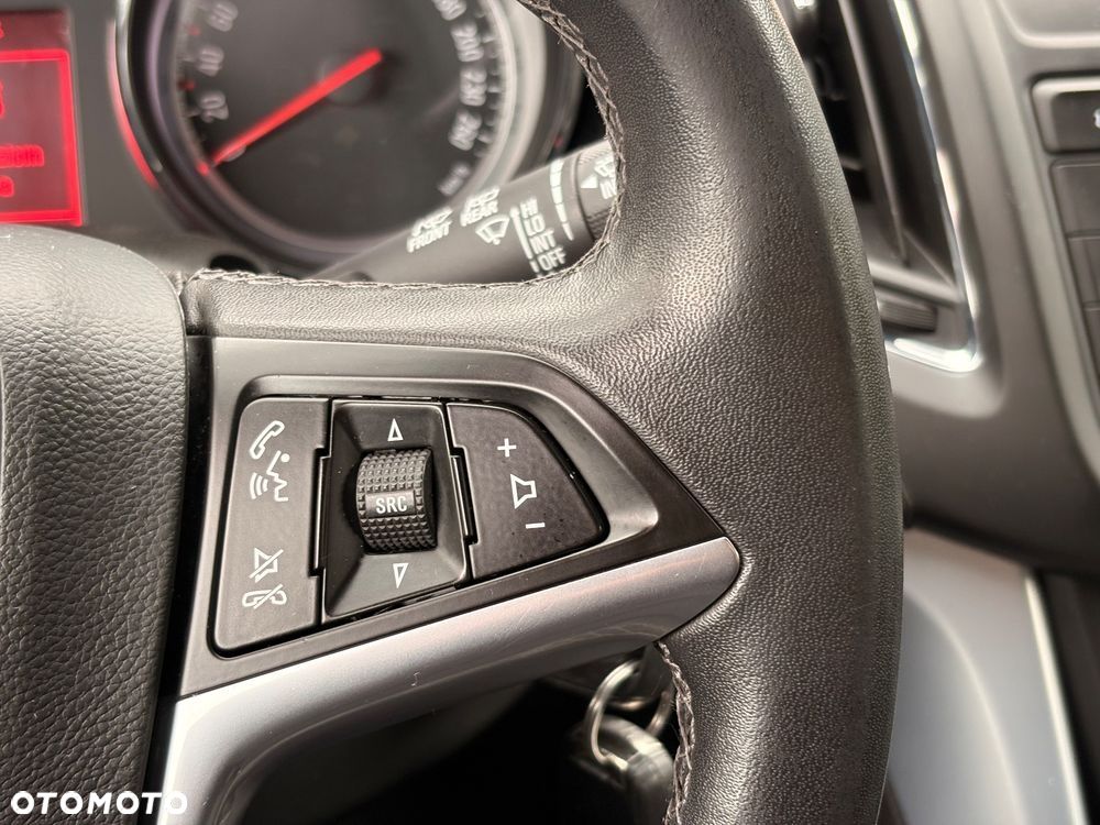 Opel Zafira - 19