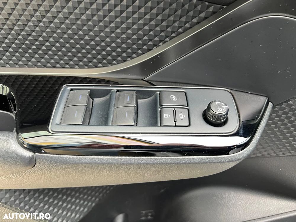 Toyota C-HR 1.8 HSD 122 CP 4x2 CVT Cult - 33