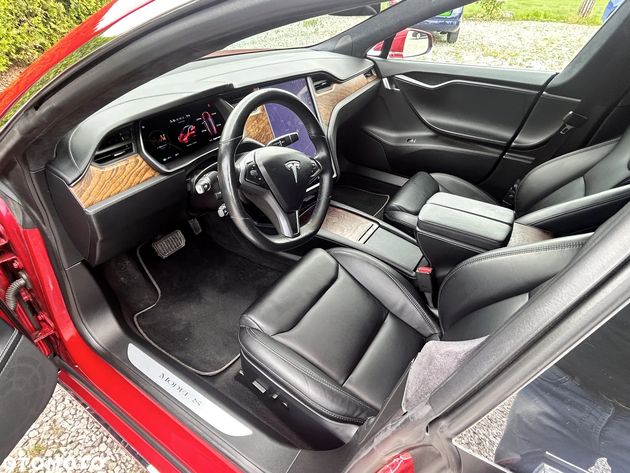 Tesla Model S Long Range - 9