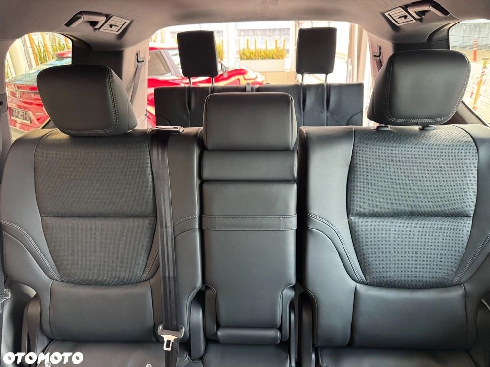 Toyota Land Cruiser - 18