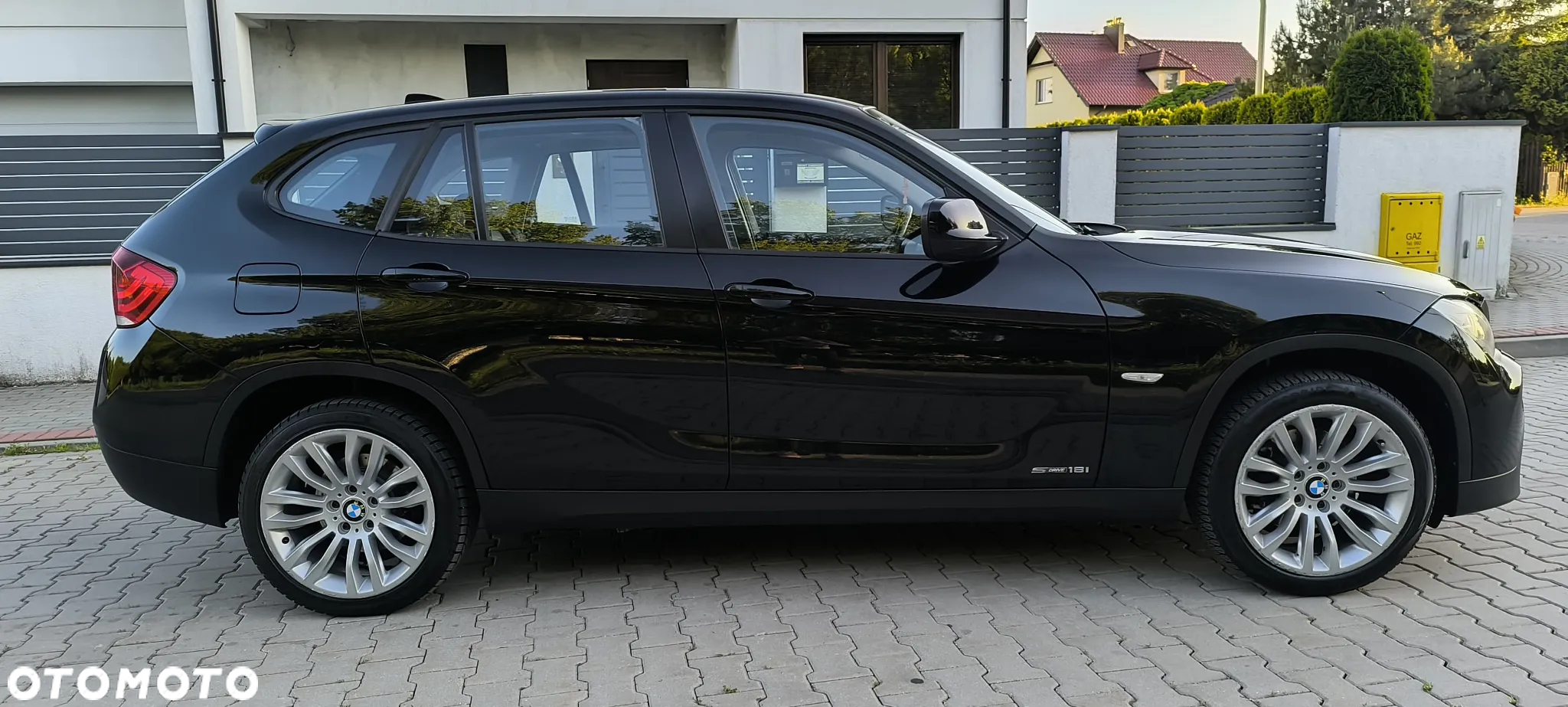BMW X1 sDrive18i - 25