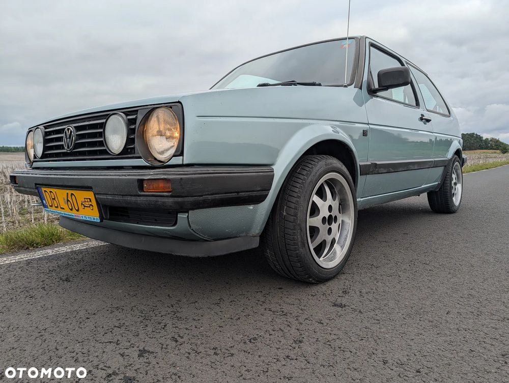 Volkswagen Golf 1.8 / 1.8 C - 1