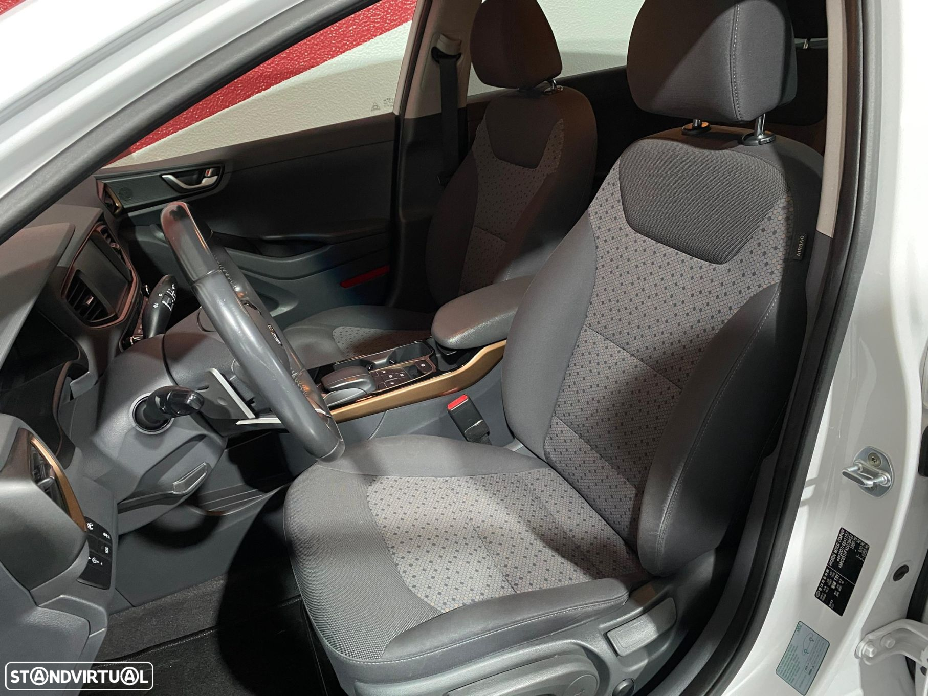 Hyundai Ioniq EV 28kWh Eletric Tech - 44