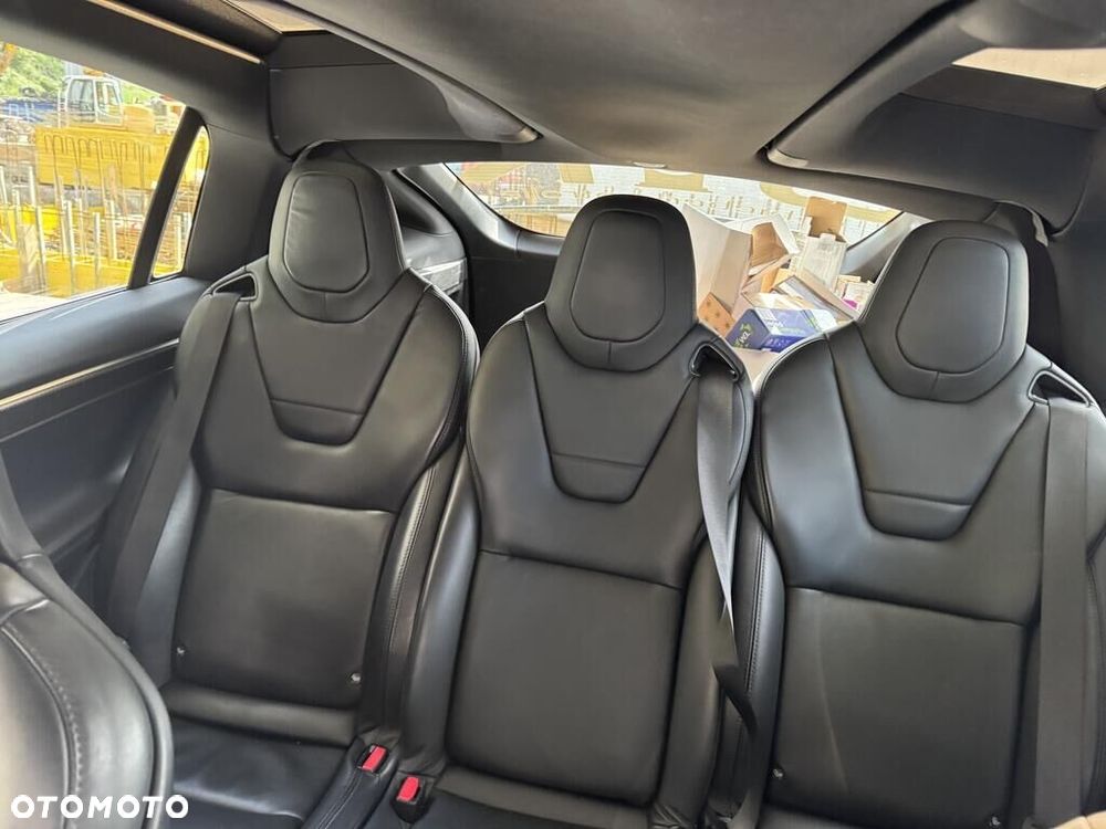 Tesla Model X Performance - 7