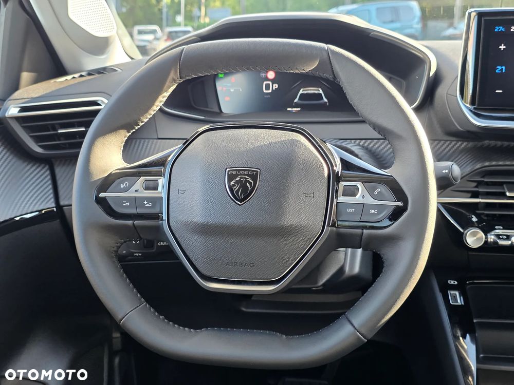 Peugeot 208 1.2 mHEV Allure e-DCS6 - 17