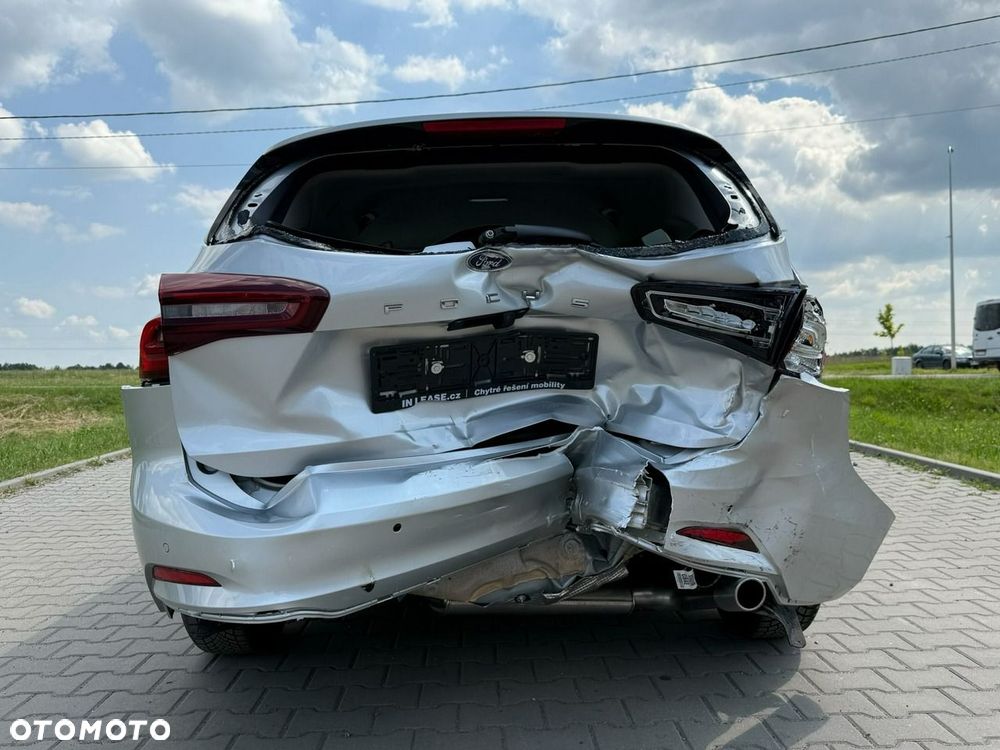 Ford Focus 1.5 EcoBlue Start-Stopp-System TITANIUM EDITION - 17