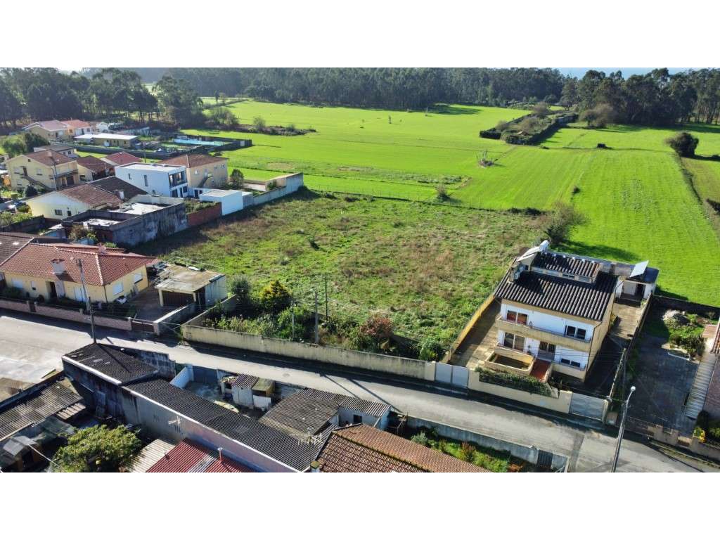 Terreno para 4 moradias em Lavra - Grande imagem: 2/22