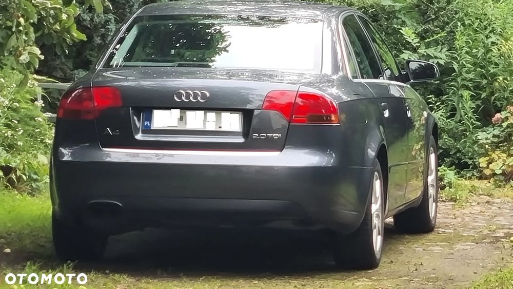 Audi A4 Limousine 2.0 TDI - 7