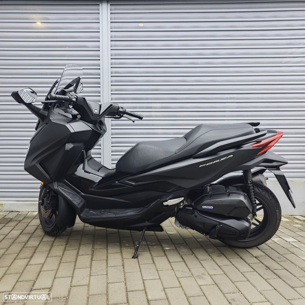 Honda Forza 125 - 15