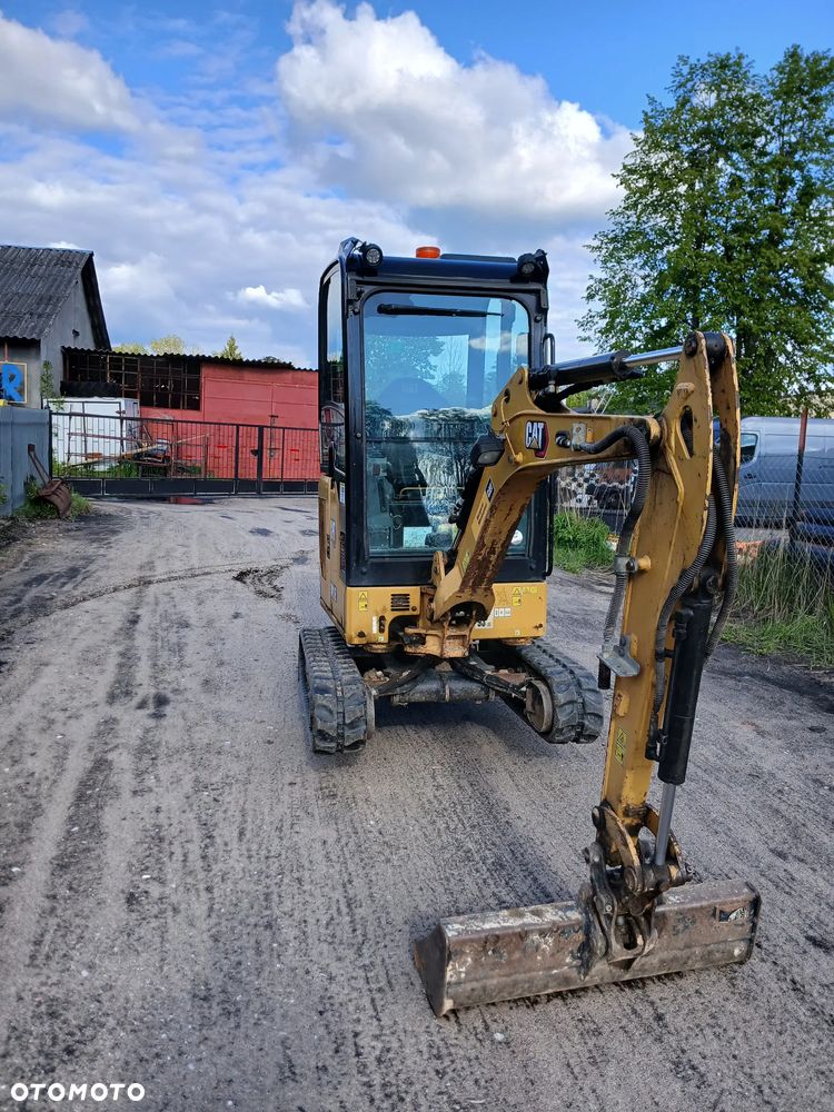 Caterpillar 301.6 - 2