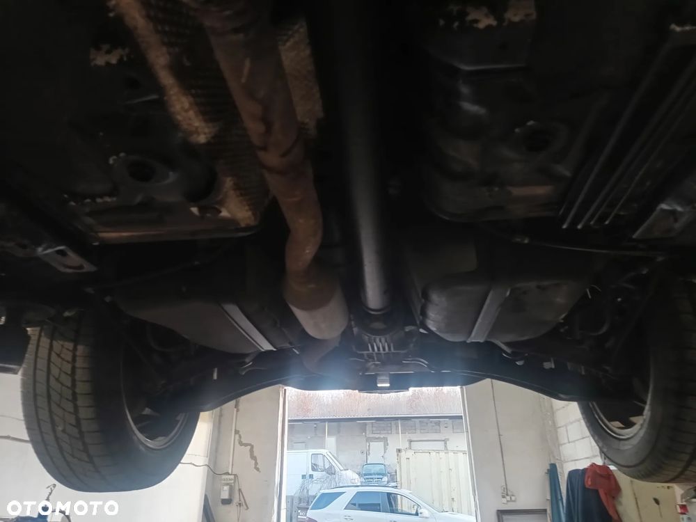 Mitsubishi ASX 2.0 4WD CVT Plus - 27