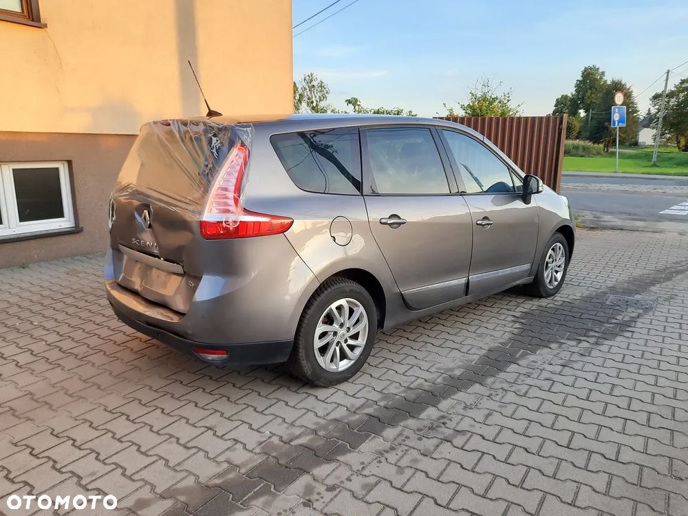 Renault Grand Scenic - 6