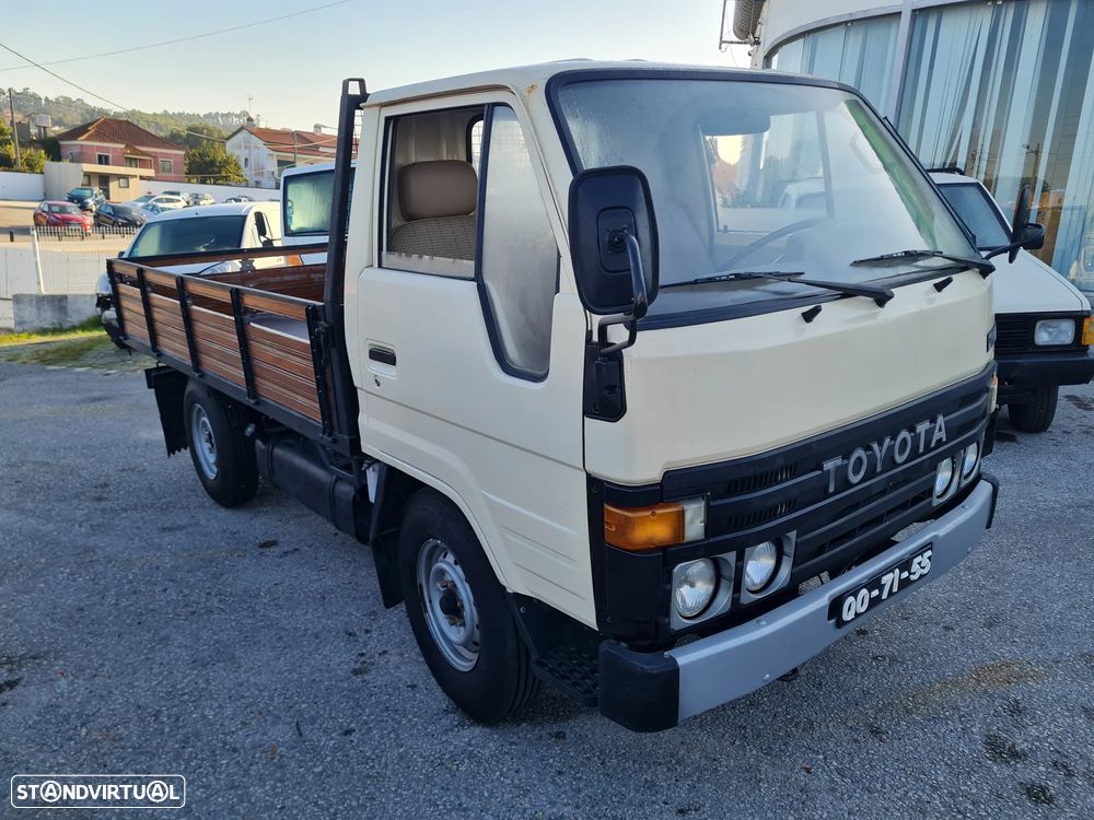 Toyota Dyna 150 - 2
