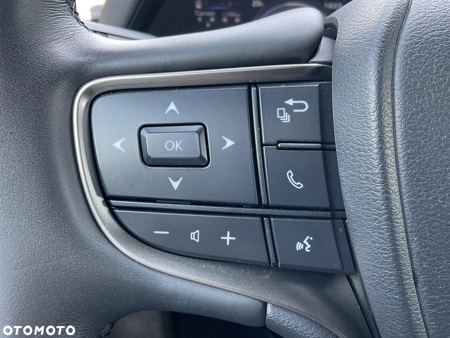 Lexus UX - 20