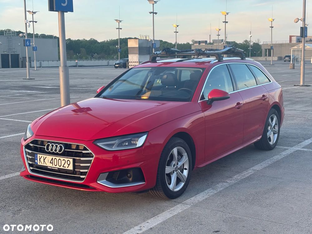 Audi A4 Avant 40 TDI S tronic - 1