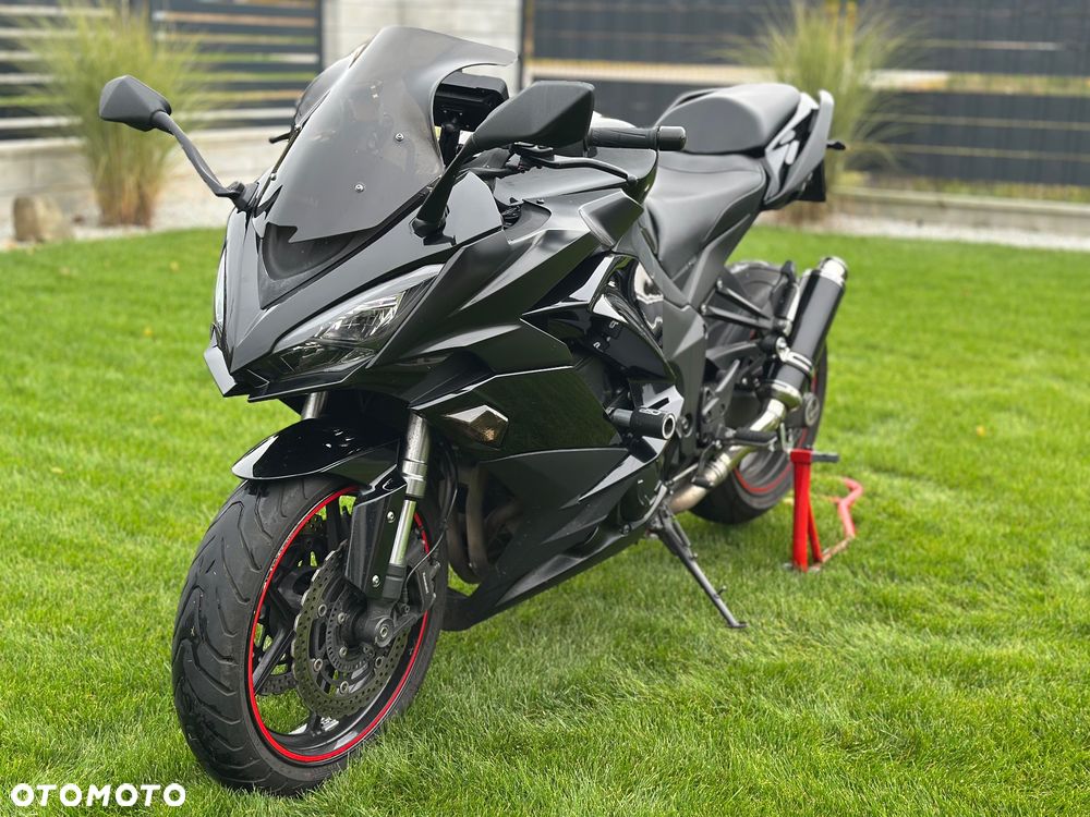 Kawasaki Ninja 1000 SX