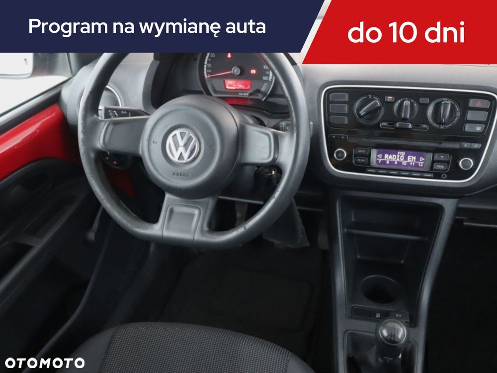 Volkswagen up! - 9