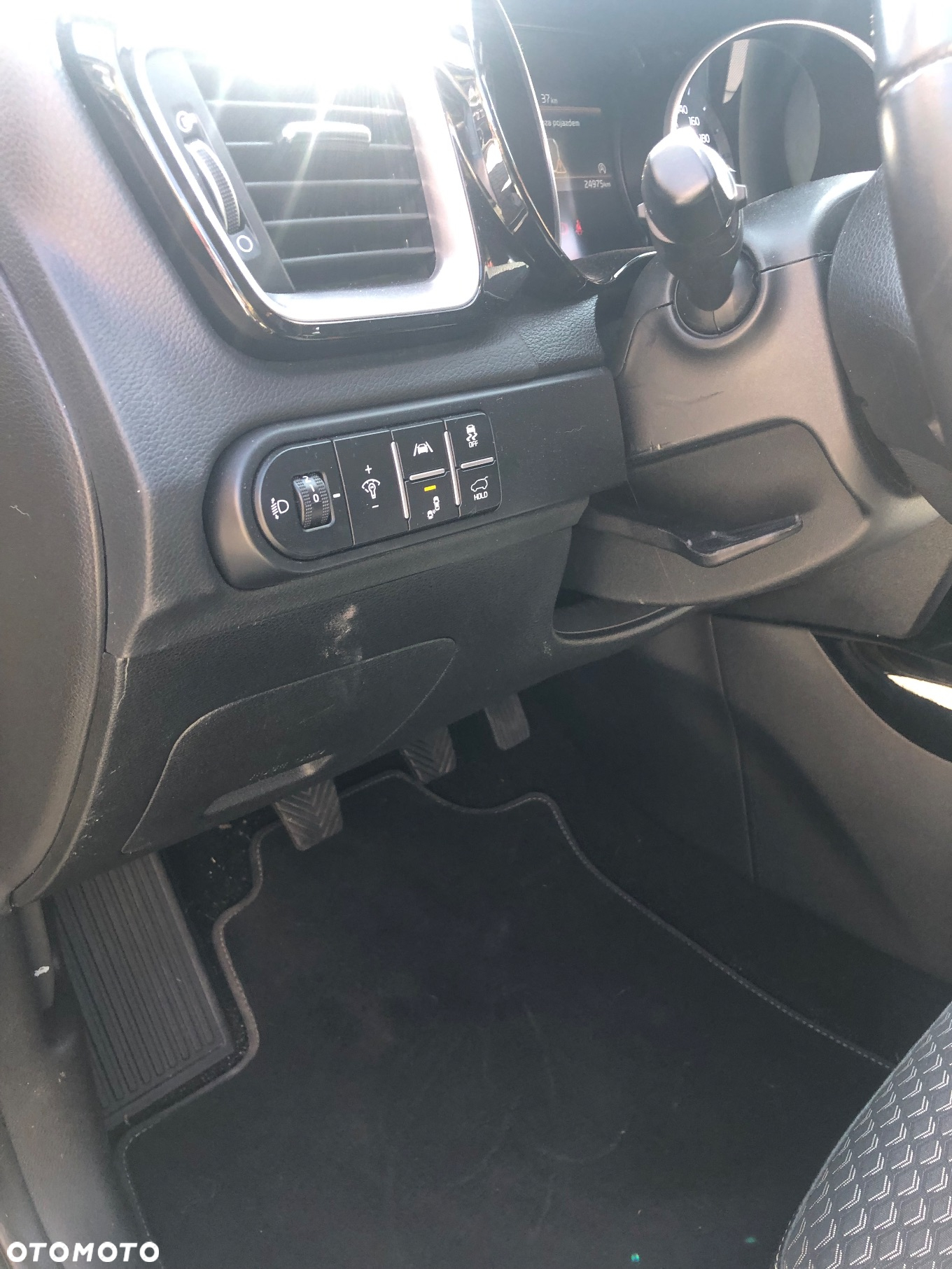 Kia XCeed 1.5 T-GDI L - 23
