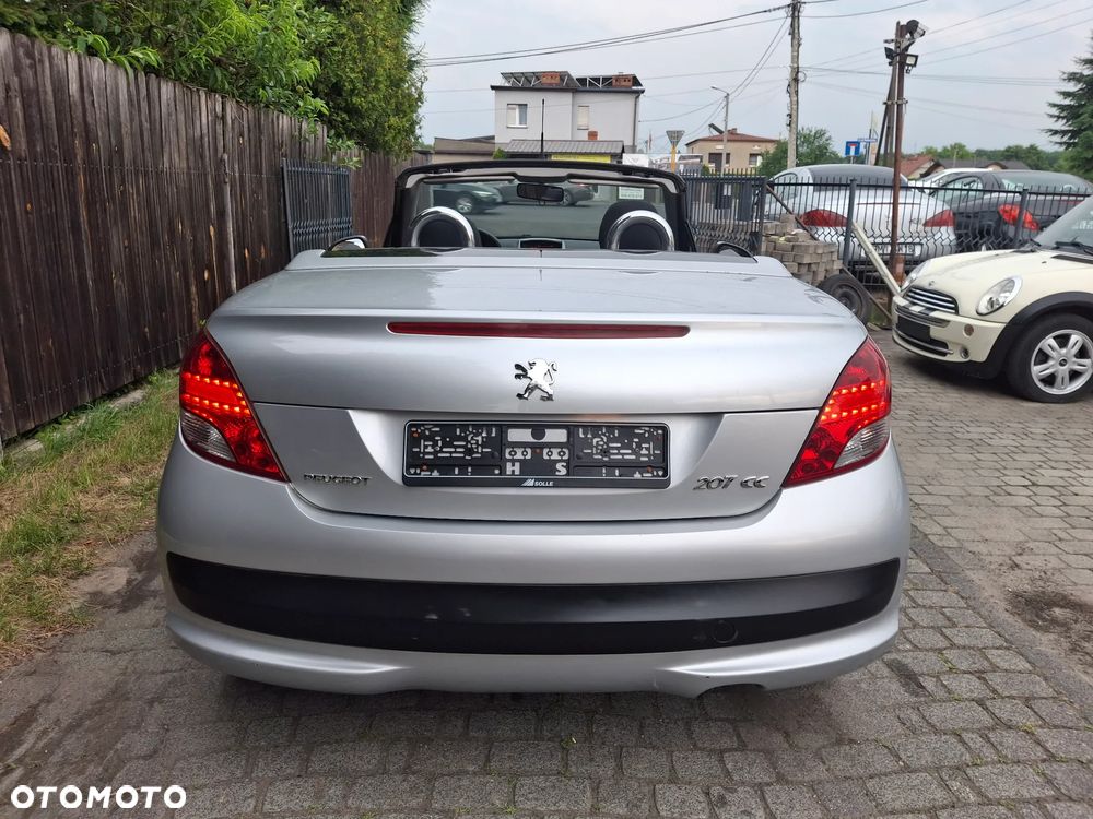 Peugeot 207 1.6 VTi Sporty - 21