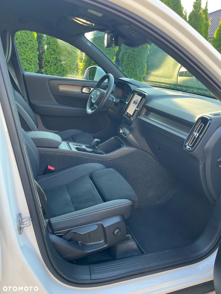 Volvo XC 40 B3 Core - 11