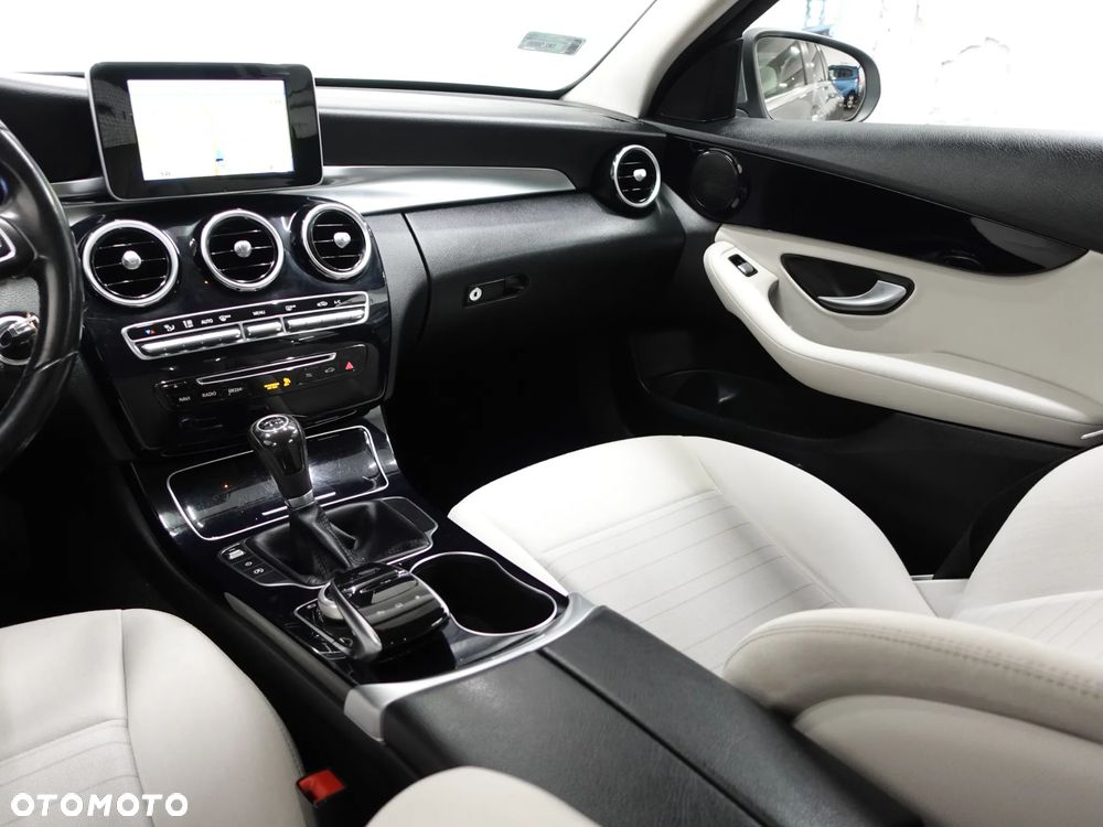 Mercedes-Benz Klasa C 180 (BlueTEC) d - 31