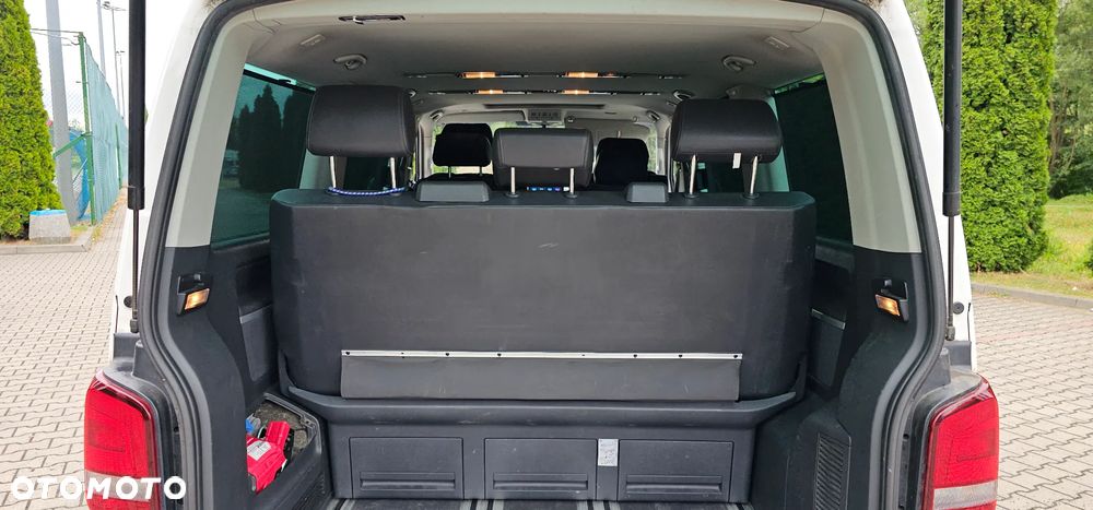 Volkswagen Multivan - 7