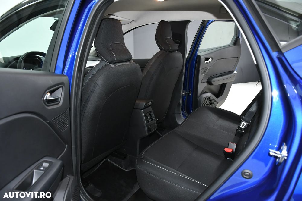 Renault Captur E-TECH Full Hybrid 145 EVOLUTION - 11