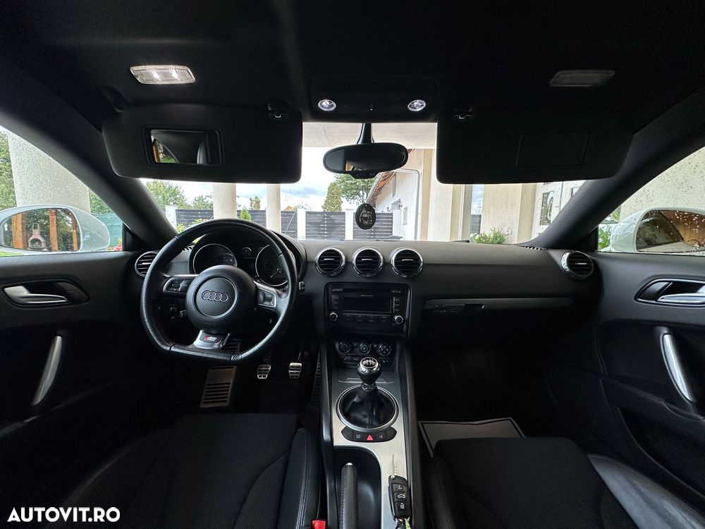 Audi TT S Coupe - 21