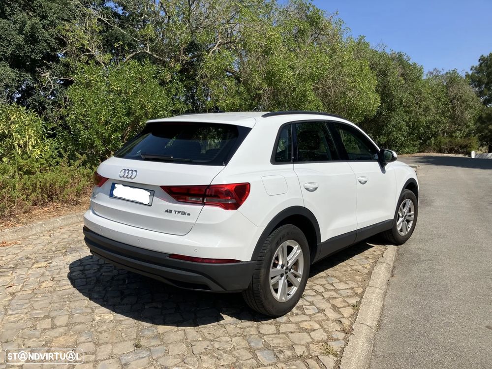 Audi Q3 45 TFSIe S tronic S line - 5