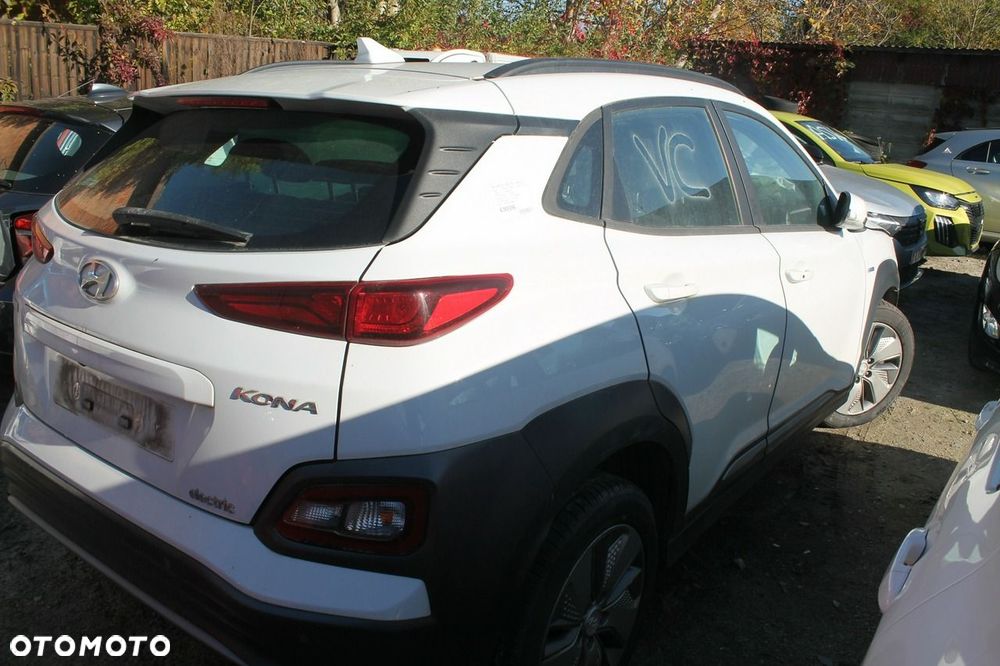 Hyundai Kona - 1