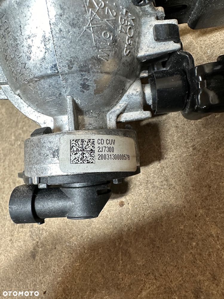 KIA X-CEED X CEED HALOGEN DRL LED PRAWY 2J7300 - 6