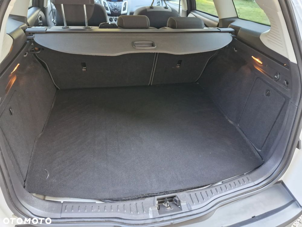 Ford Focus 1.6 TI-VCT Champions Edition - 23