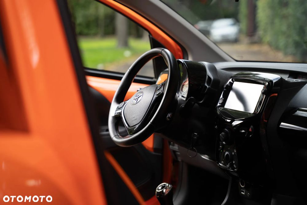 Toyota Aygo 1.0 VVT-i JBL Edition - 7