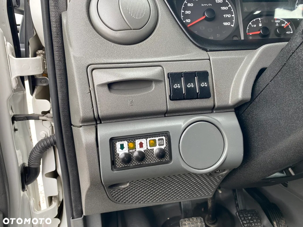 Iveco Daily 70C17 / HDS / Skrzynia / - 25