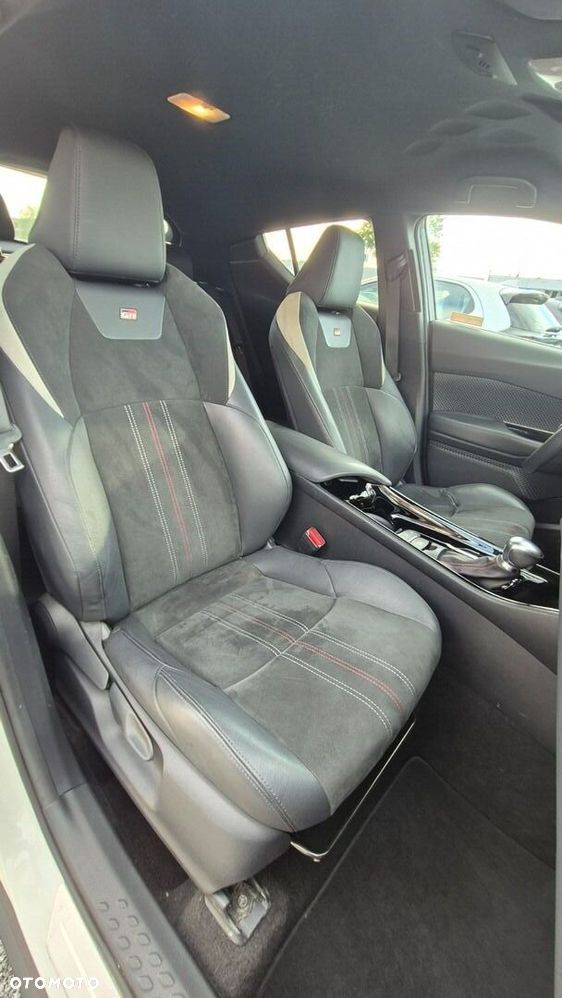 Toyota C-HR 1.8 Hybrid GPF GR Sport - 17