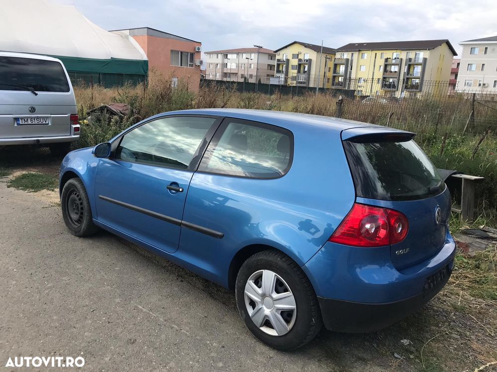 VOLKSWAGEN Golf 2005 — imagine 5