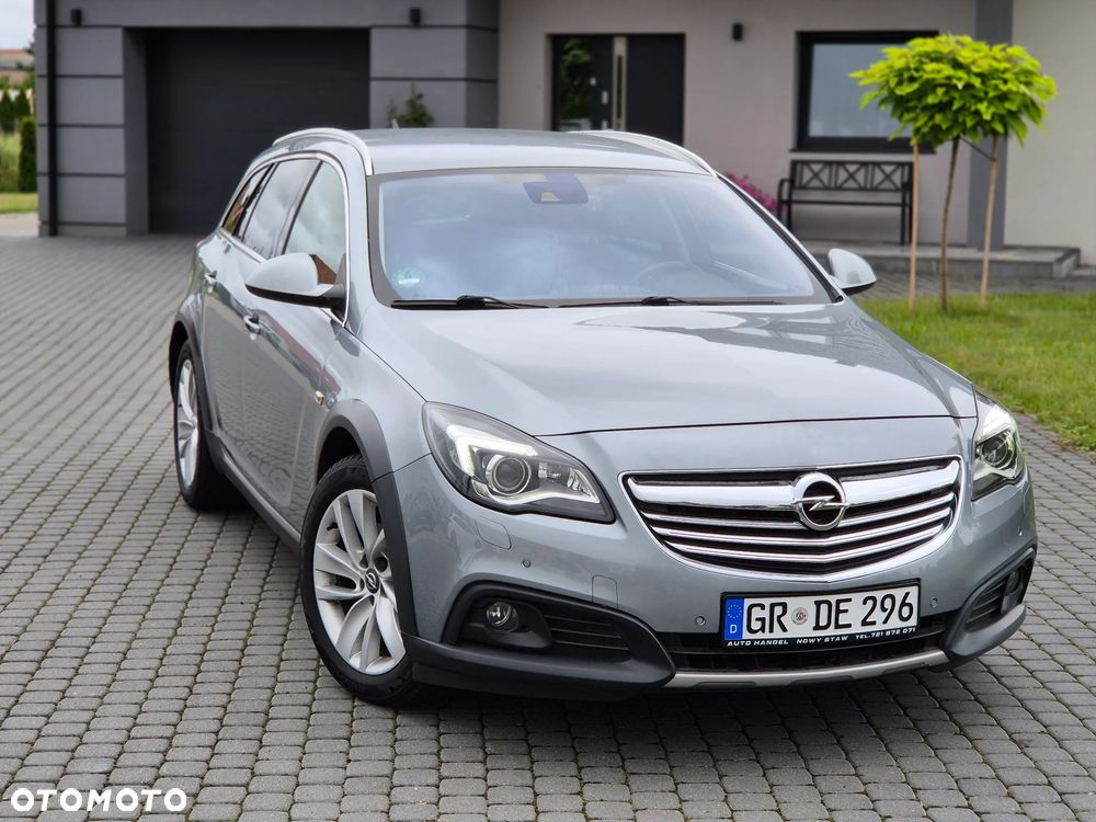 Opel Insignia 2.0 CDTI 4x4 ecoFLEX Start/Stop Business Edition - 2