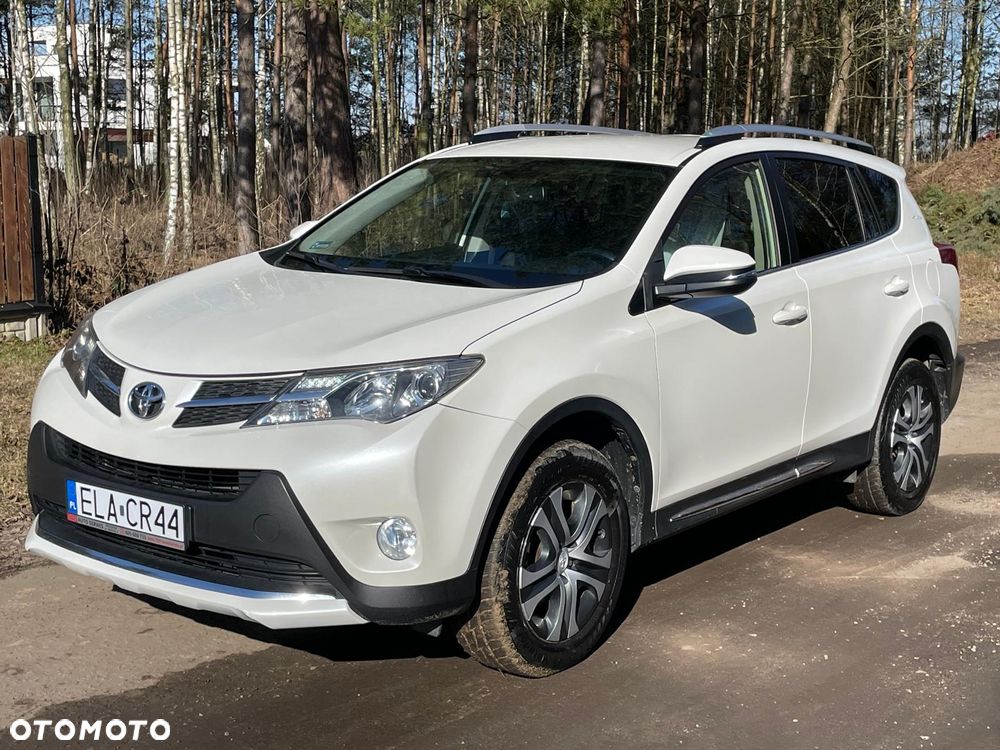 Toyota RAV4 - 1