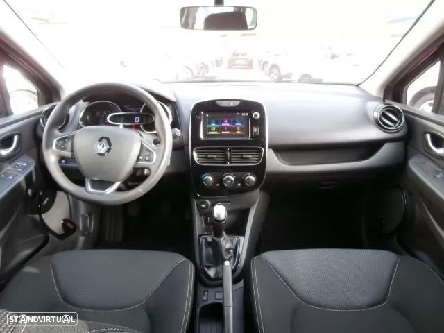 Renault Clio Sport Tourer 0.9 TCE Confort - 12