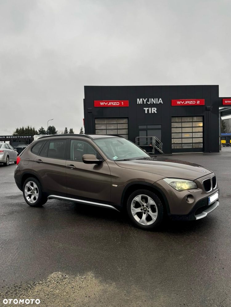 BMW X1 sDrive20d - 8