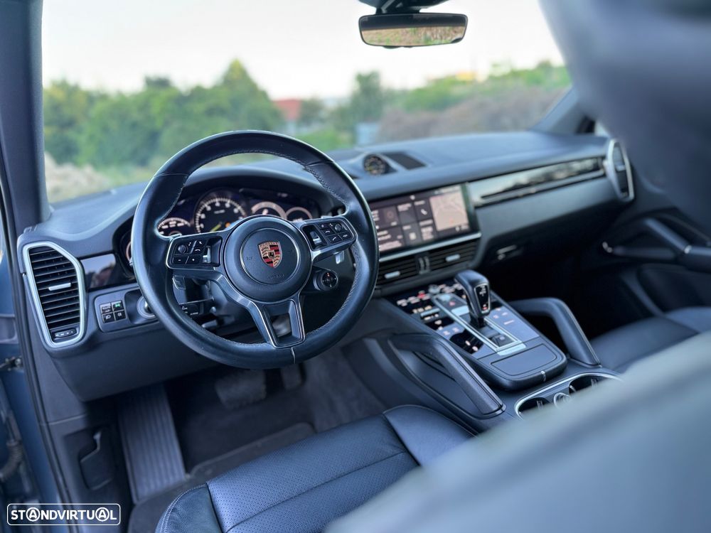 Porsche Cayenne E-Hybrid Tiptronic S Platinum Edition - 10