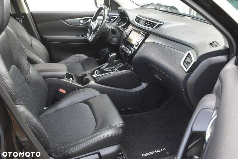 Nissan Qashqai 1.3 DIG-T Tekna DCT - 20