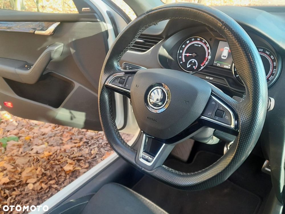 Skoda Octavia 2.0 TDI 4x4 RS DSG - 7