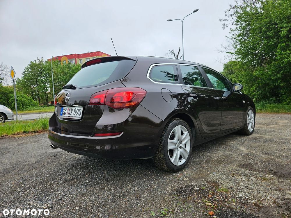 Opel Astra - 16