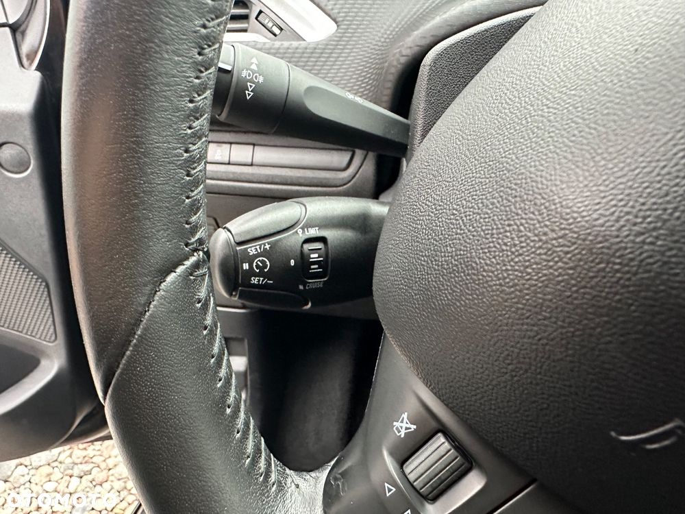 Peugeot 208 1.2 PureTech Style - 14