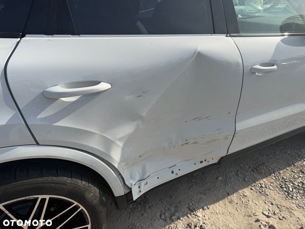 Porsche Cayenne Tiptronic S - 6