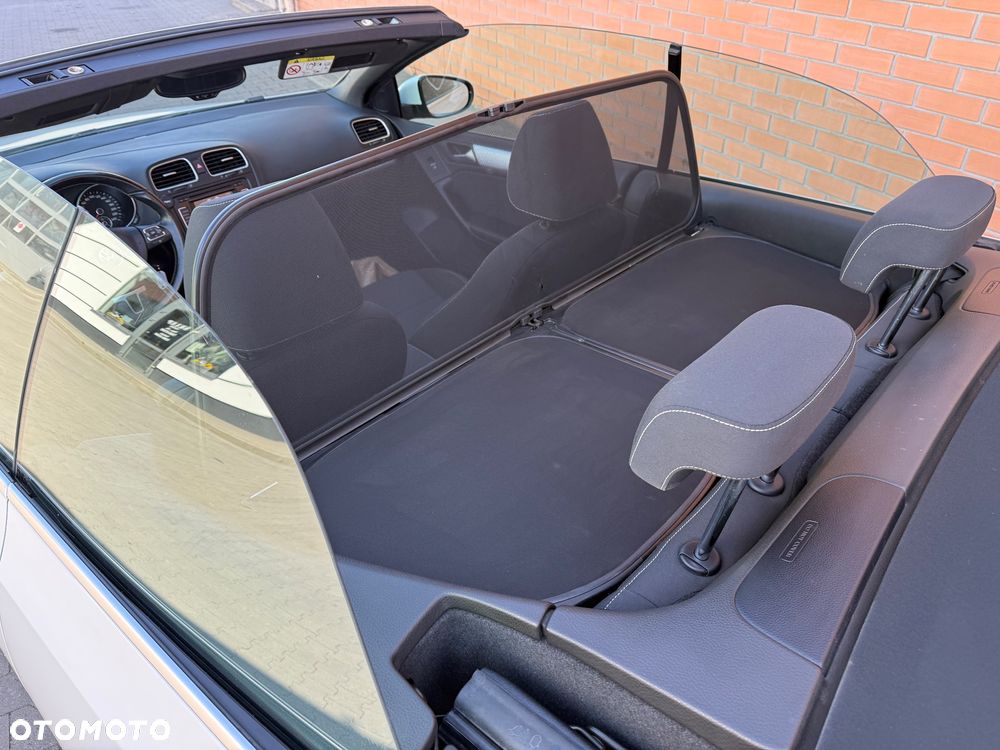 Volkswagen Golf - 16