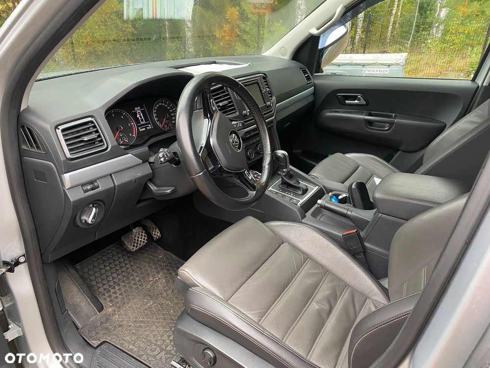 Volkswagen Amarok 3.0 V6 TDI 4Mot Highline - 11