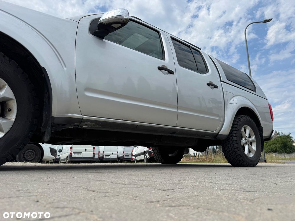 Nissan Navara 2.5 D XE - 6