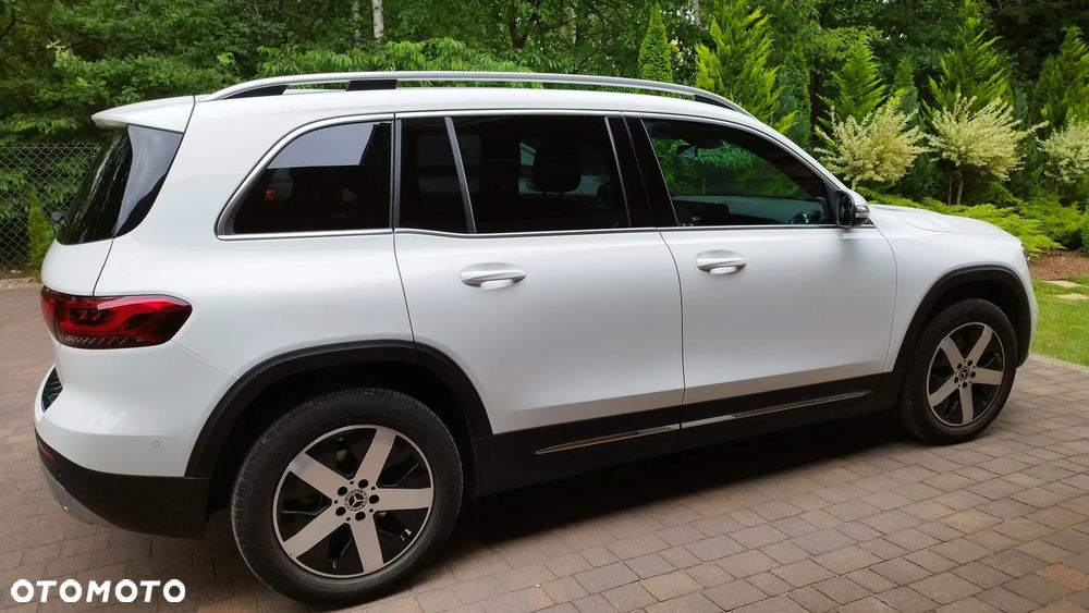 Mercedes-Benz GLB 200 d Progressive 8G-DCT - 2